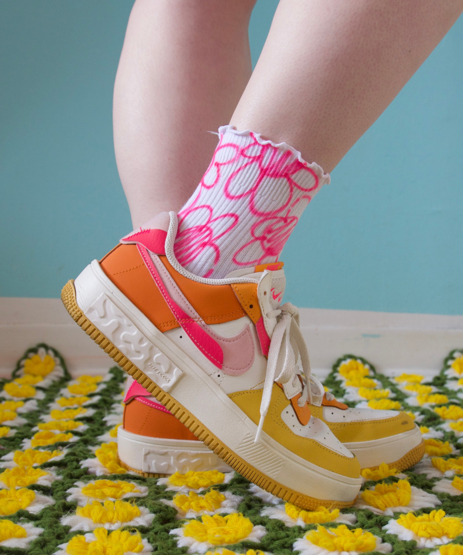Doodle Daisy Socks