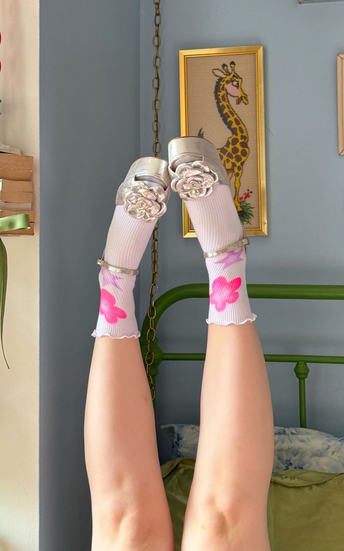 Violet Ruffle Socks